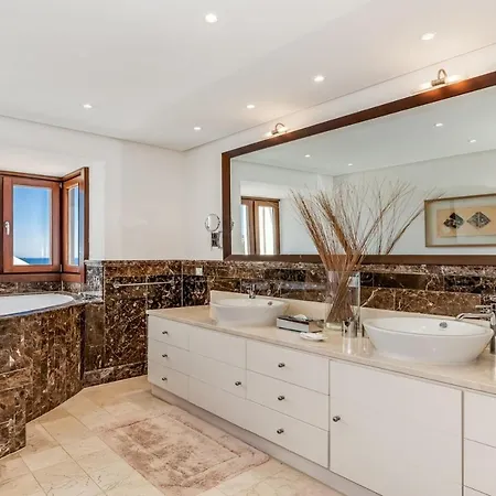 About La Rotonda Willa Marbella