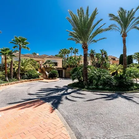 About La Rotonda Willa Marbella